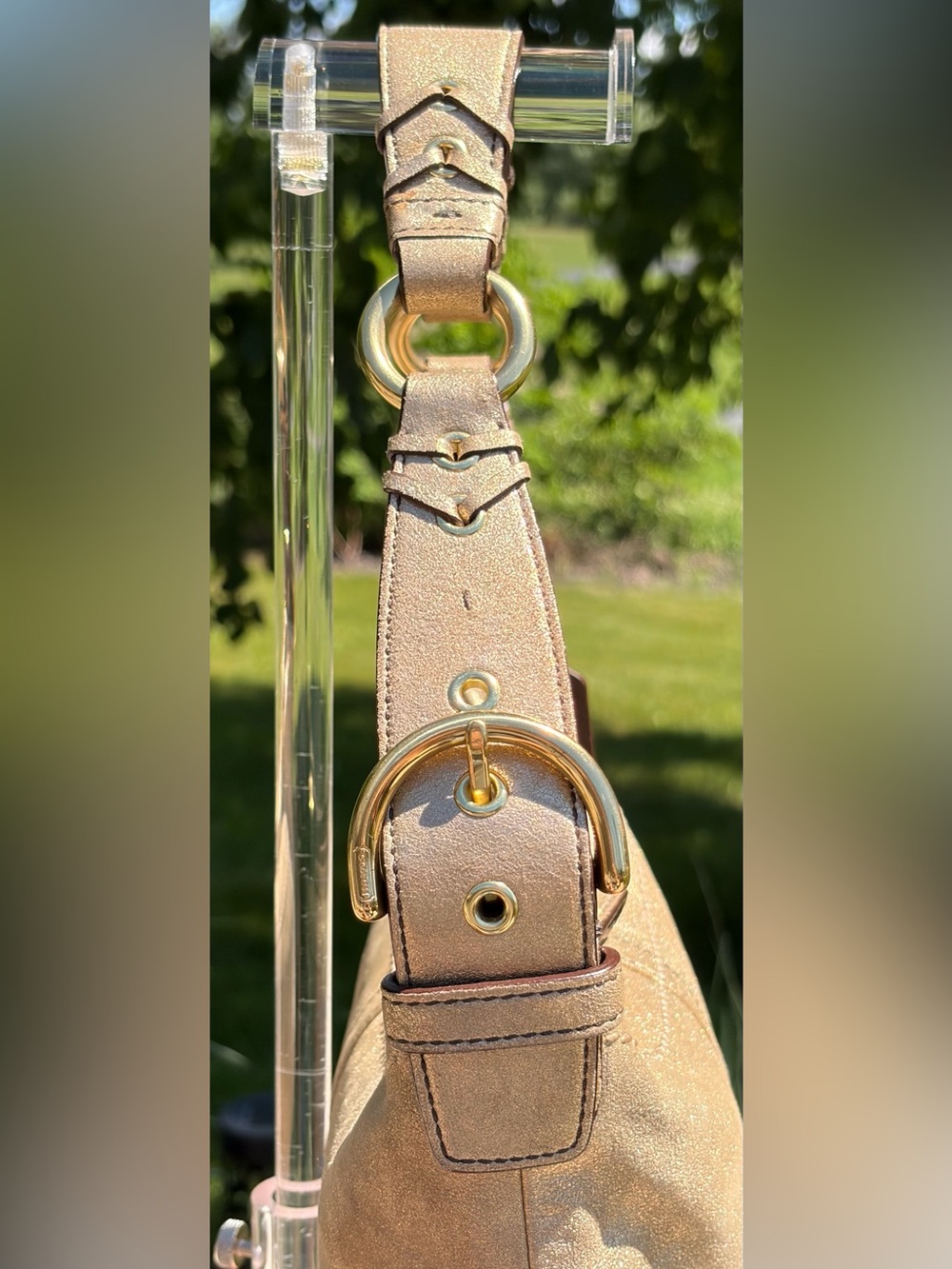 Vintage COACH Soho Metallic Gold Signature Limited Edition Hobo 3685 - Picture 6 of 17